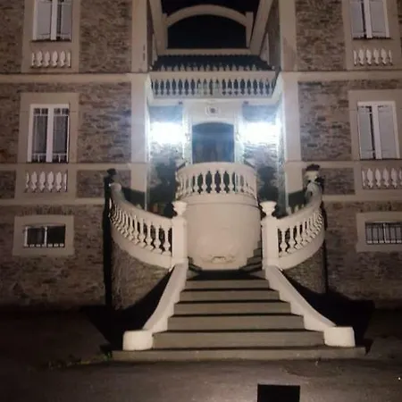Auristela - Singular's Otel Villapedre